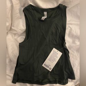 brand new lululemon tank